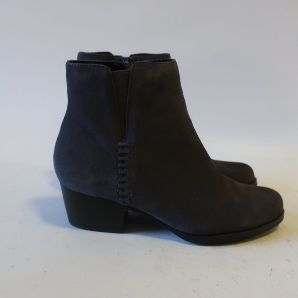 NWOB VANELI BEATY GREY SUEDE ZIP-UP BOOTIE 7.5 * - Picture 6 of 10